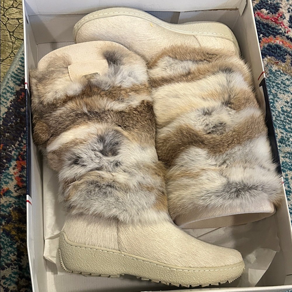Women’s Cream Fur Winter Boots